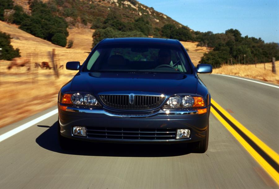  Lincoln LS 2000 года  (фото 27 из 57)